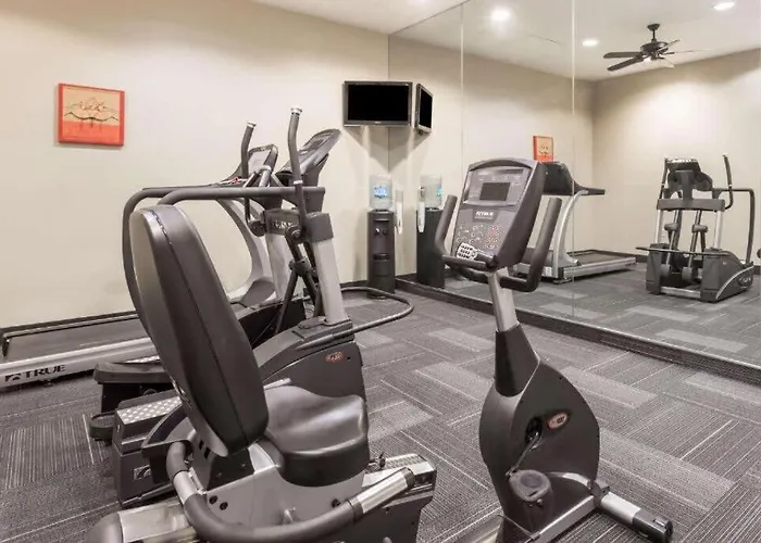 Apartment 1 Bd 1 B Bnb3 *