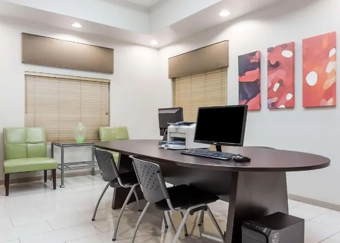 1 Bd 1 B Bnb3 Chandler